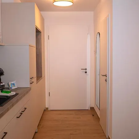 Mein Traeumchen Apartements- 5 Blau Stillvoll Und Zentral Uebernachten *