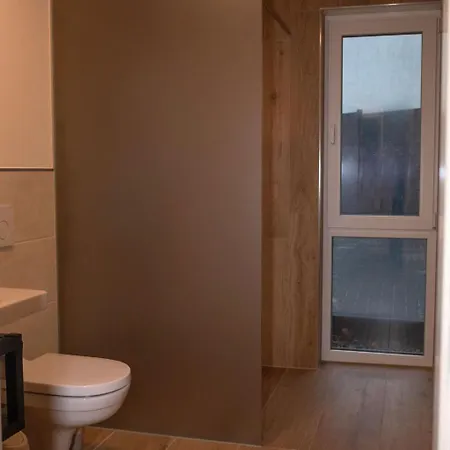 Mein Traeumchen Apartements- 5 Blau Stillvoll Und Zentral Uebernachten Bielefeld