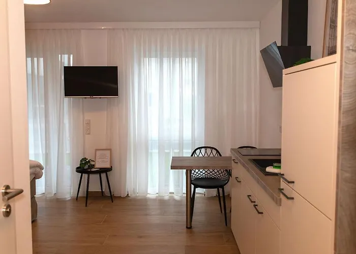 Apartamento Mein Traeumchen Apartements- 5 Blau Stillvoll Und Zentral Uebernachten Bielefeld